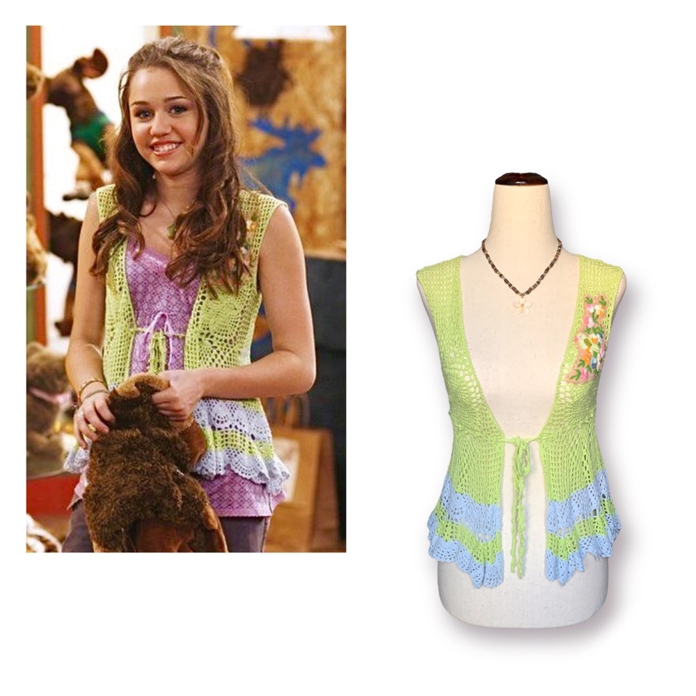 Hannah Montana’s Wardrobe! Miley’s green crochet vest